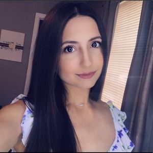 Meet your Posher, Blanca